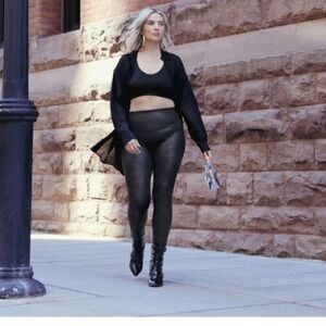 Knix high waisted faux leather leggings size XL